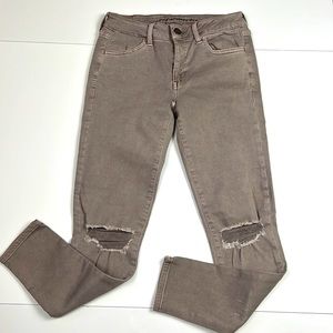 American Eagle Taupe Skinny Jeans Distressed Knees size 6 Reg